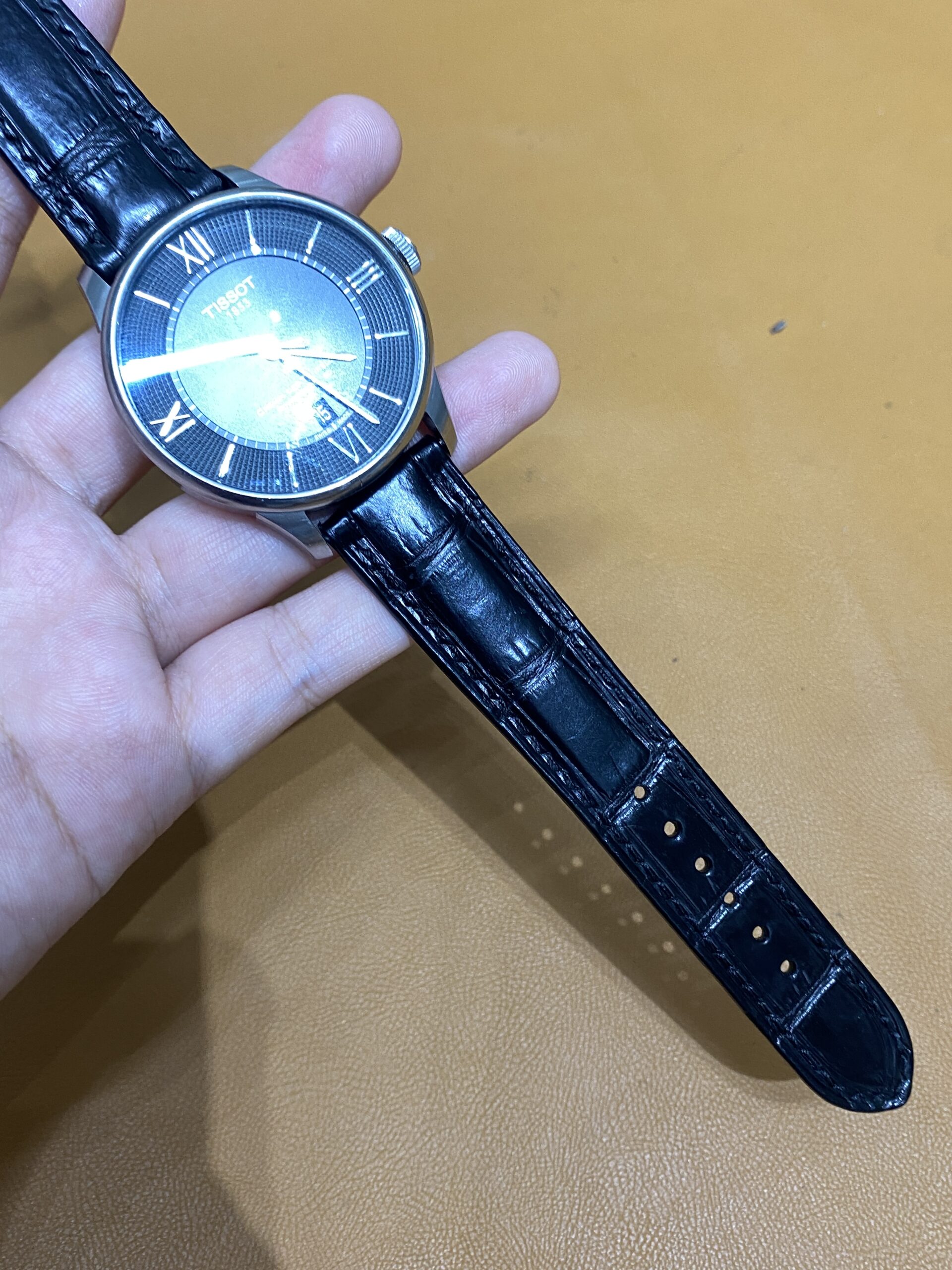 Tissot Chemin Des Tourelles size 20-18 (2)